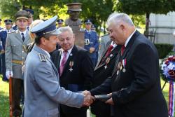 Spomienková slávnosť spojená s konferenciou pri príležitosti 125. výročia narodenia arm. gen. Rudolfa Viesta Spomienková slávnosť spojená s konferenciou pri príležitosti 125. výročia narodenia arm. gen. Rudolfa Viesta